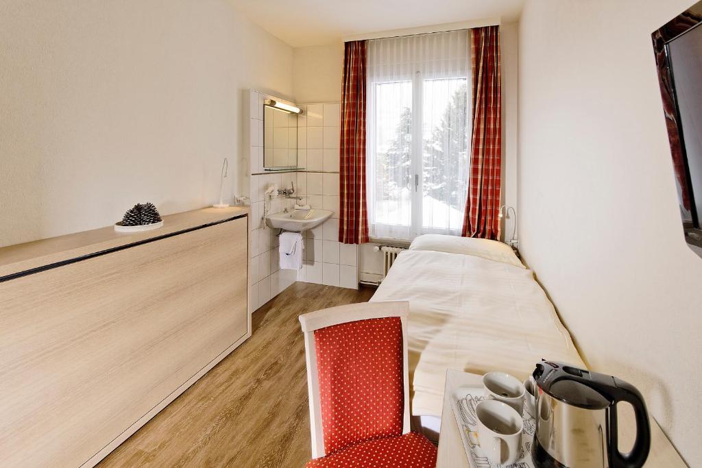 โฮเต็ล โบไซต์ อินเตอร์เลเคน Hotel Unterseen ห้อง รูปภาพ